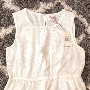 White lace M.S.S.P dress